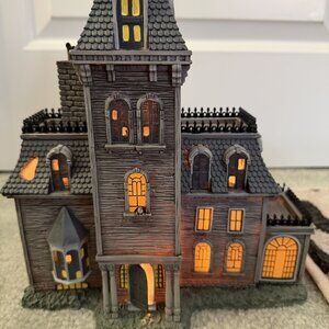 Department 56 The Addams Family House Halloween RARE